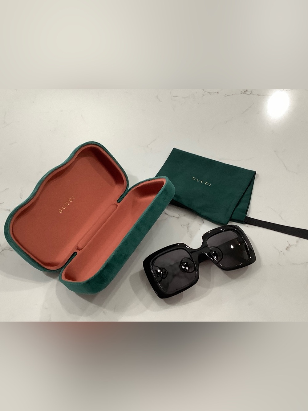 Gucci Square Oversized Frame Sunglasses Model:GG0896S